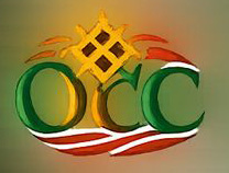 Croissant de lune sur briques roses, tambour de carnaval, fil d’or qui relie mer et montagne